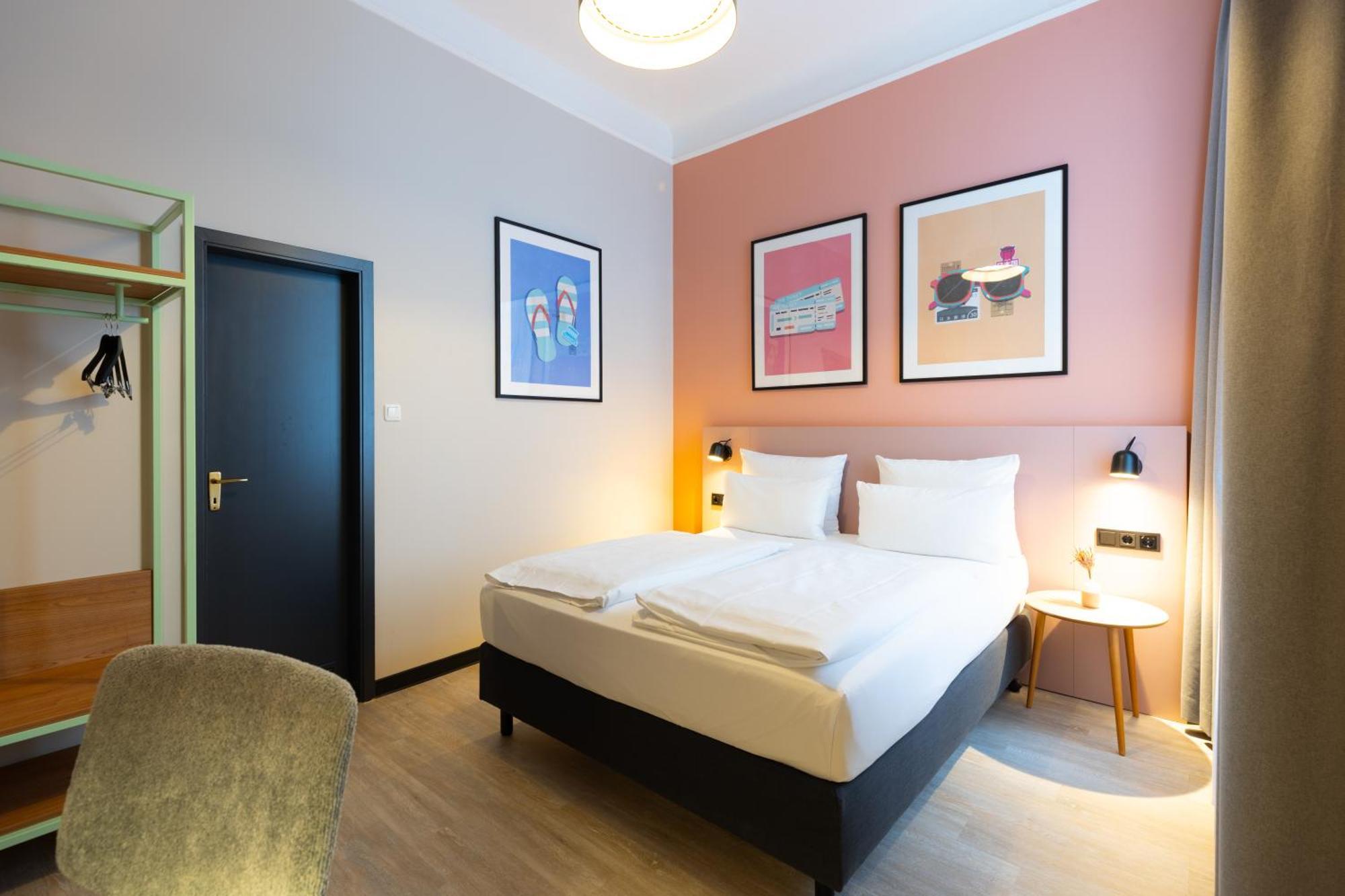 Cosy Double Room